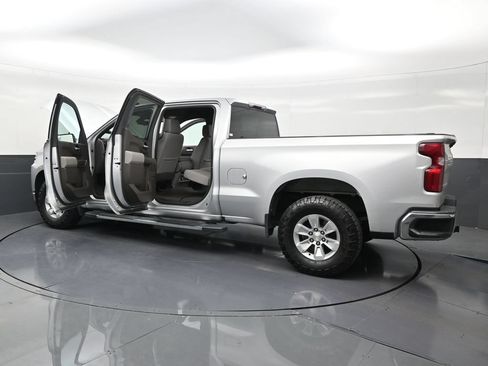 Used 2022 Chevrolet Silverado 1500 LT RWD image 31