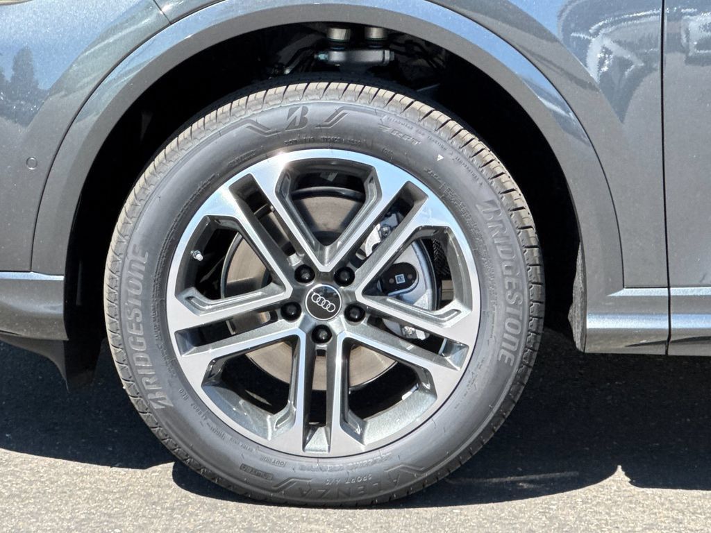 New 2026 Audi Q5 Premium AWD/4WD image 26