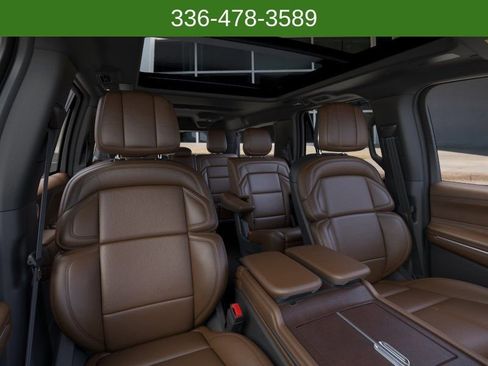 New 2026 Lincoln Navigator L Reserve AWD/4WD image 10