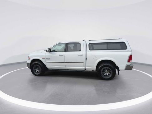 Used 2016 RAM 1500 Laramie w/ Convenience Group image 5