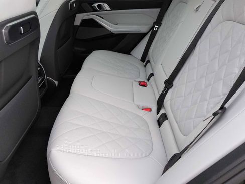 Used 2026 BMW X5 xDrive40i AWD/4WD image 19