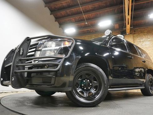 Used 2020 Chevrolet Tahoe 2WD image 3