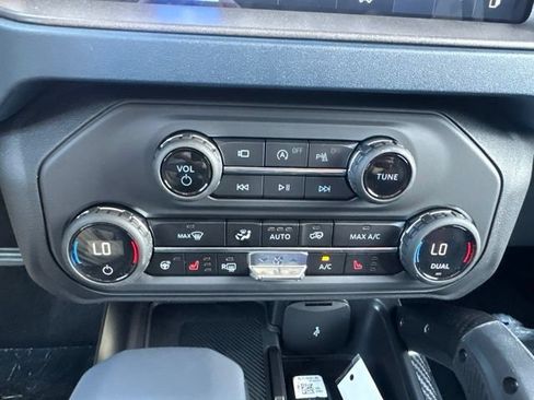 New 2026 Ford Bronco Raptor w/ Interior Carbon Fiber Pack AWD/4WD image 34