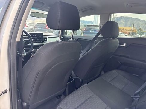 Used 2022 Kia Rio LX image 19
