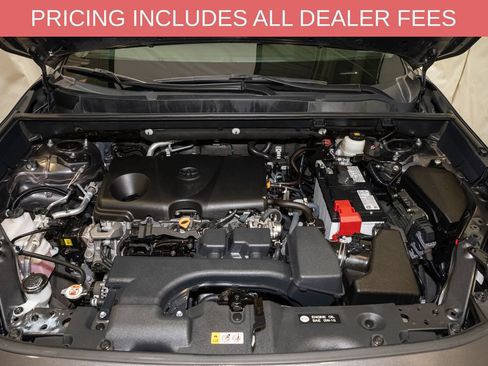Used 2024 Toyota RAV4 XLE Premium AWD/4WD image 20