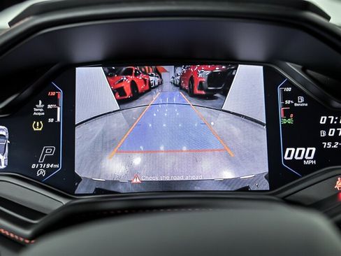 Used 2021 Lamborghini Huracan EVO RWD image 23