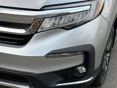 Used 2022 Honda Pilot Touring image 9