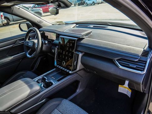 New 2026 GMC Acadia Elevation w/ Super Cruise Package FWD image 67
