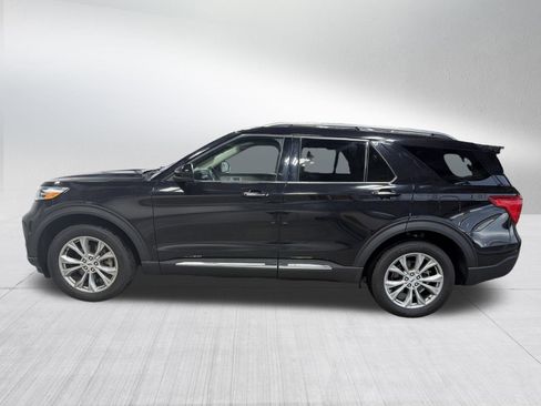Used 2023 Ford Explorer Limited image 4