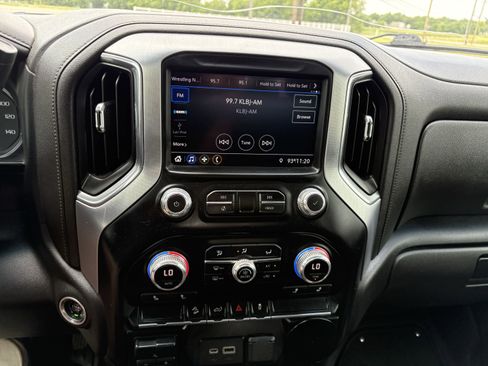 Used 2022 GMC Sierra 2500 SLE w/ SLE Convenience Package AWD/4WD image 15