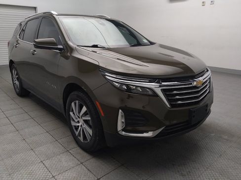 Used 2023 Chevrolet Equinox Premier AWD/4WD image 13