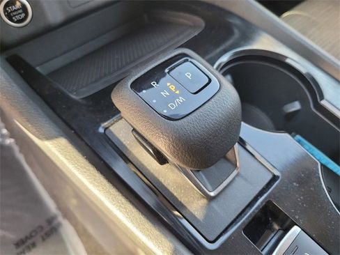 Used 2023 Nissan Rogue SV image 20