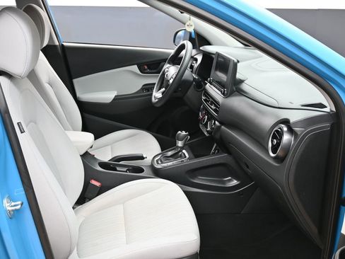 Used 2023 Hyundai Kona SEL AWD/4WD image 34