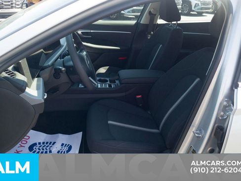 Certified 2025 Hyundai Sonata SE image 15