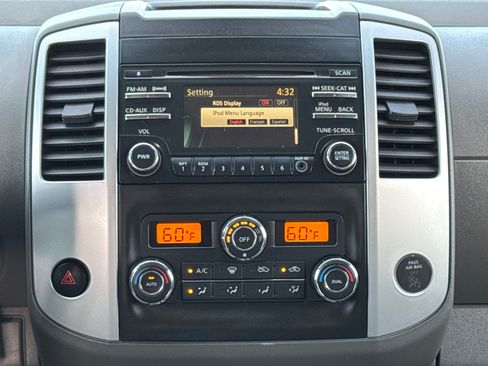 Used 2014 Nissan Frontier SV w/ SV Value Truck Package image 23