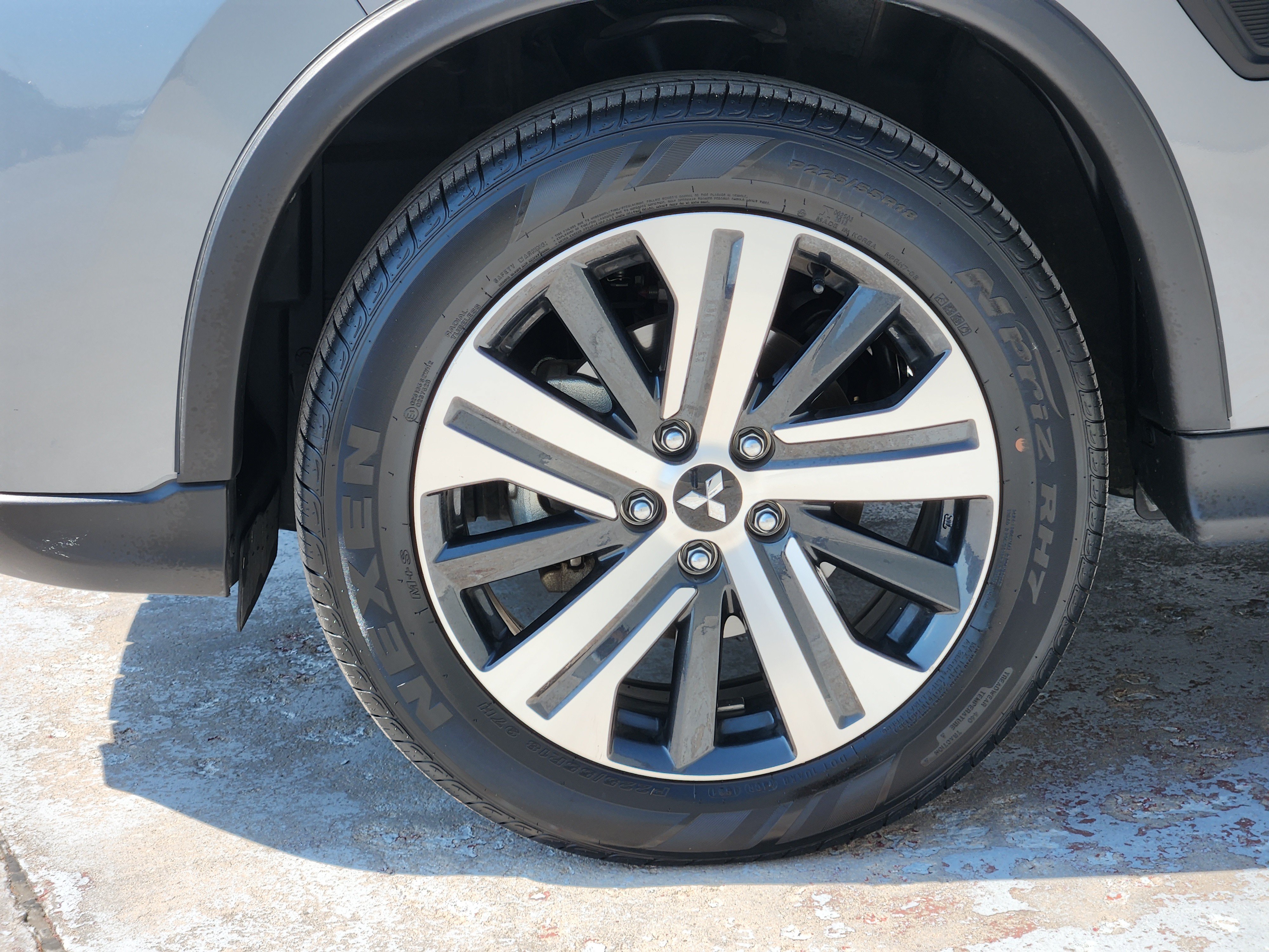 Used 2025 Mitsubishi Outlander Sport ES AWD/4WD image 14