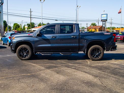 Used 2022 Chevrolet Silverado 1500 Custom Trail Boss w/ Safety Confidence Package AWD/4WD image 4