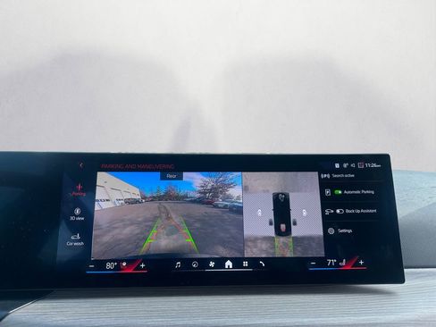 Used 2025 BMW i4 xDrive40i w/ Parking Assistance Package image 17