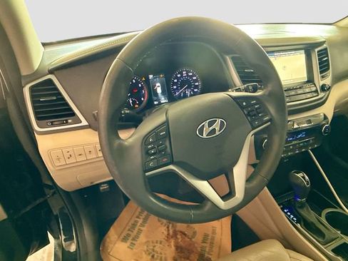 Used 2017 Hyundai Tucson Limited w/ Limited Ultimate Package 03 image 12