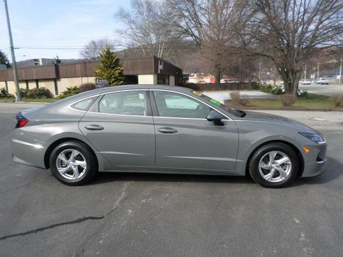 Used 2022 Hyundai Sonata SE image 8