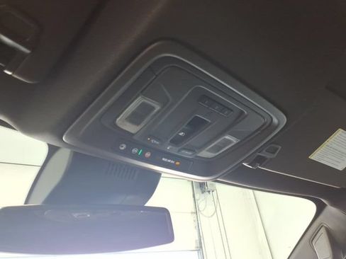 Used 2026 Chevrolet Silverado 1500 LTZ AWD/4WD image 24