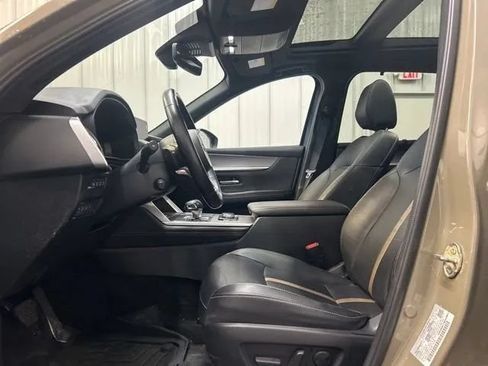 Used 2025 MAZDA CX-70 3.3 Turbo S w/ Premium Package AWD/4WD image 11