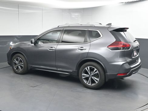 Used 2018 Nissan Rogue SL image 6