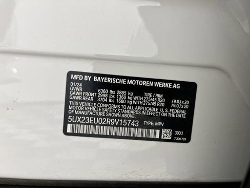 Used 2024 BMW X5 xDrive40i w/ Parking Assistance Package image 26