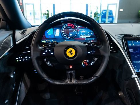 Certified 2024 Ferrari Roma Spider RWD image 28