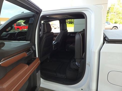 Used 2026 GMC Sierra 1500 Denali Ultimate AWD/4WD image 57