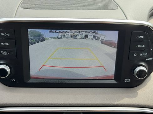 Used 2020 Hyundai Santa Fe SEL w/ Convenience + Premium Package AWD/4WD image 18