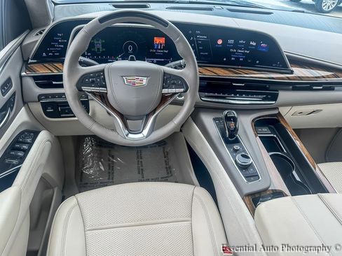 Used 2023 Cadillac Escalade Sport Platinum image 16