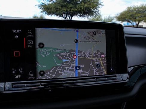 Used 2024 Volkswagen Atlas Peak Edition SEL image 24