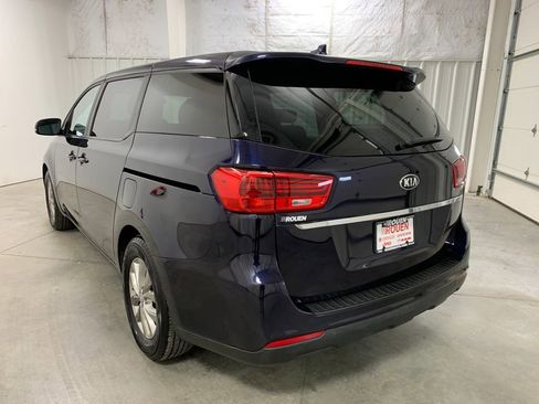 Used 2021 Kia Sedona LX image 21