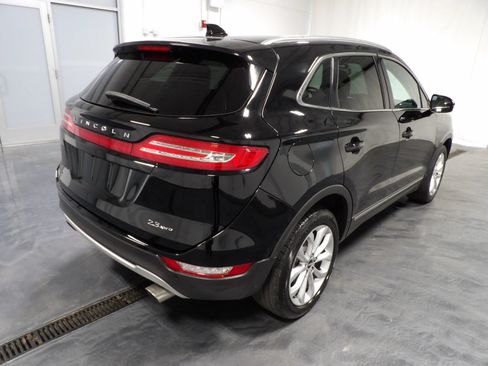 Used 2017 Lincoln MKC Select AWD/4WD image 4