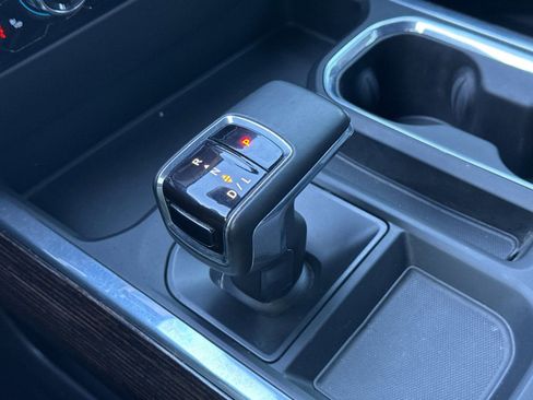 Used 2023 GMC Sierra 1500 Elevation w/ Preferred Package image 25