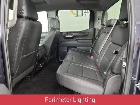 Certified 2025 GMC Sierra 1500 SLT AWD/4WD image 31