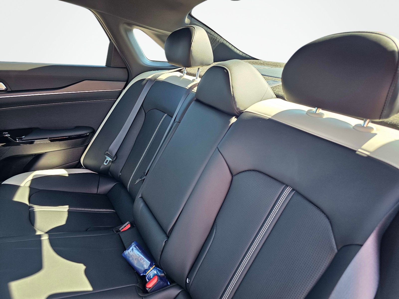 New 2026 Kia K5 GT-Line w/ GT-Line Premium Package FWD image 33