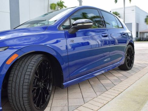 Used 2025 Volkswagen Golf R Black Edition AWD/4WD image 17