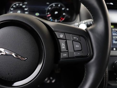 Used 2022 Jaguar F-TYPE R-Dynamic image 44