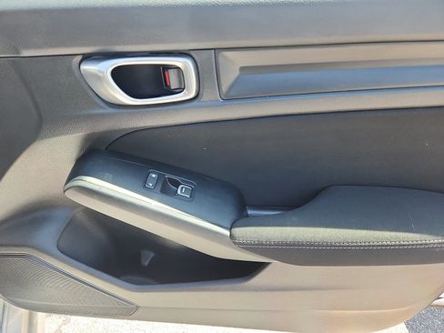 Used 2023 Honda Civic Sport image 34
