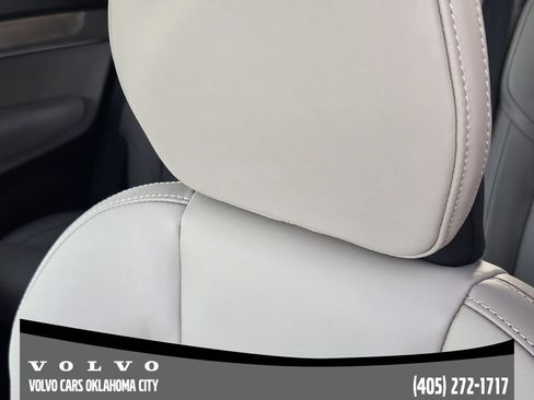Used 2026 Volvo XC90 B6 Ultra w/ Protection Package Premier AWD/4WD image 16