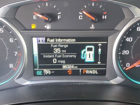 Used 2019 Chevrolet Traverse LT image 15