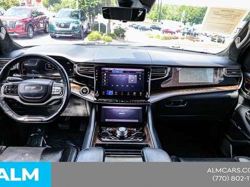 Used 2022 Jeep Grand Wagoneer Series II w/ Convenience Group III AWD/4WD image 22