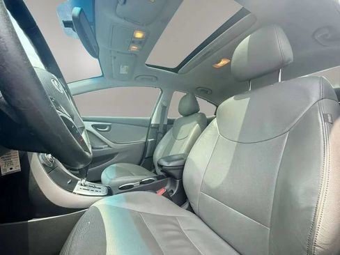 Used 2012 Hyundai Elantra Limited FWD image 11