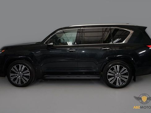 Used 2026 Lexus LX 600 4WD w/ Luxury Package image 5