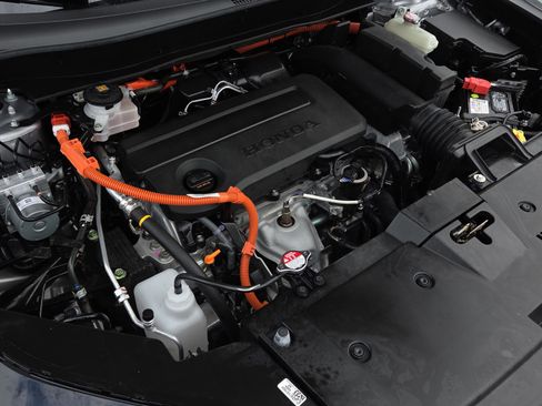 Used 2025 Honda CR-V Sport image 30