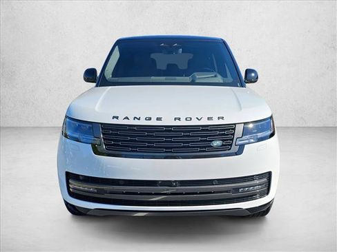 New 2025 Land Rover Range Rover Long Wheelbase SE image 2