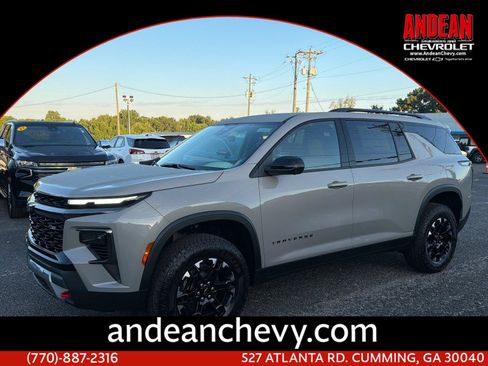 New 2027 Chevrolet Traverse Z71 w/ Driver Confidence Package AWD/4WD image 1