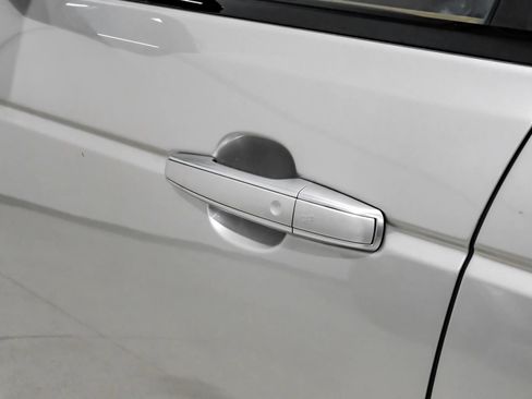 Used 2019 Land Rover Range Rover Long Wheelbase Autobiography image 48